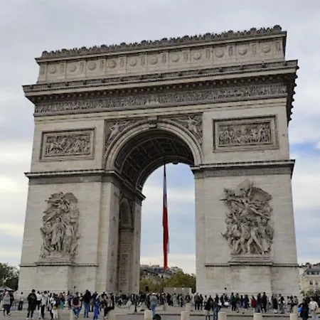 Apartamento Luxury Flat Champs-elysees Monceau Paris